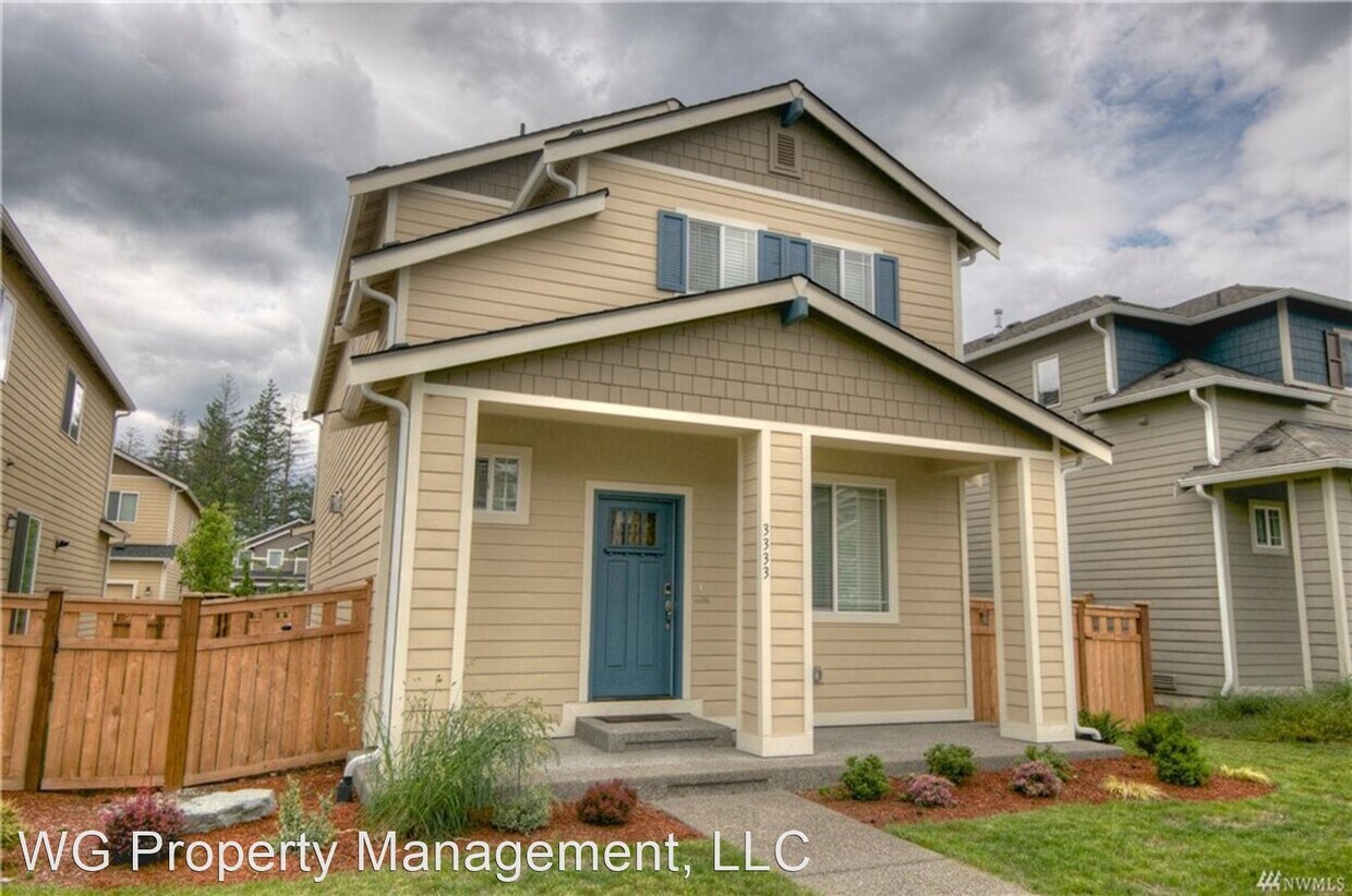 Foto principal - 3 br, 2.5 bath House - 3333 Hydra St NE