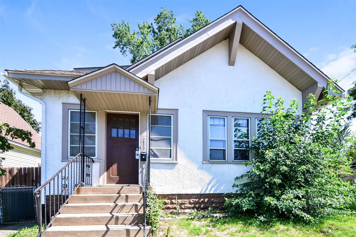 Primary Photo - 3 br, 1 bath House - 3822 Fremont Avenue N
