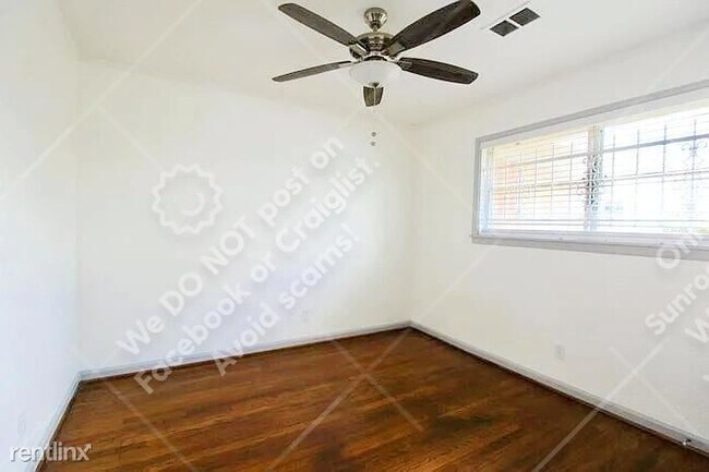 Foto del edificio - 4 br, 2 bath House - 627 Glenburnie Dr