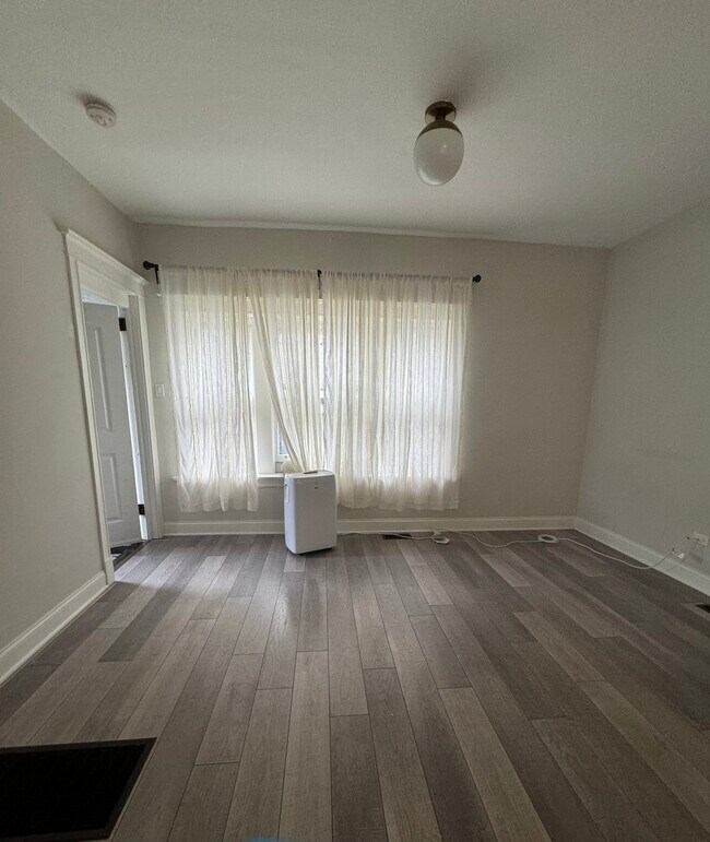 Foto del edificio - 5135 S Dorchester Ave