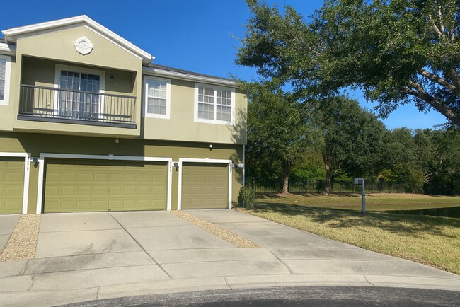 Foto del edificio - Valentine's Day Rent Special-Wonderful 2/2 Townhome w/ Pond View in St. Cloud