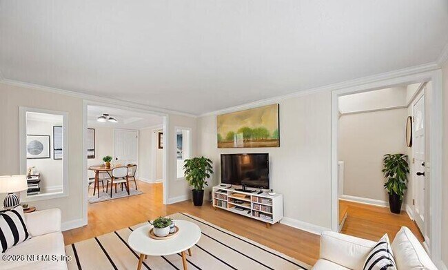 Foto del edificio - 3672 Boone Park Ave