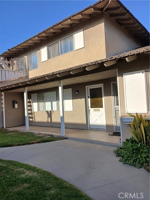 Foto del edificio - 7561 Amazon Dr