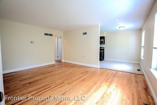 Building Photo - 929 Brookside Ave
