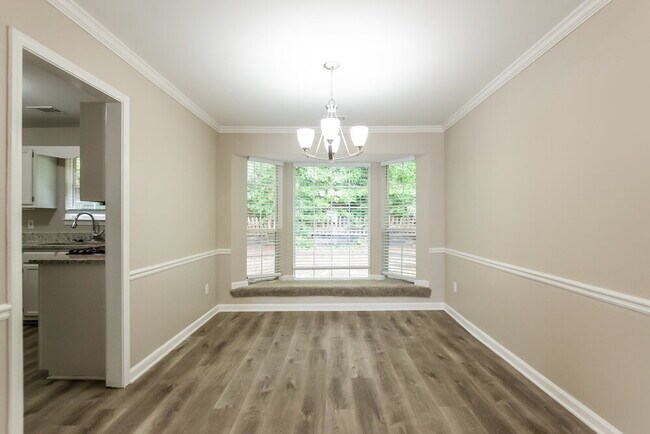 Foto del edificio - 520 Brooksdale Dr