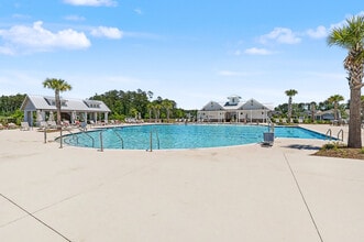 Building Photo - 4418 Ocean Farm Dr