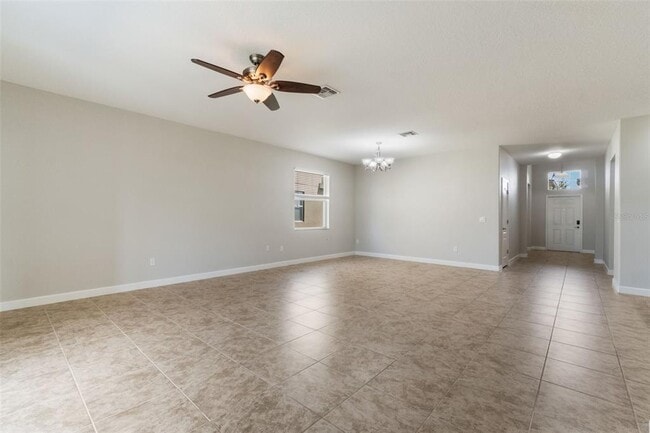Building Photo - 3589 Cortland Dr