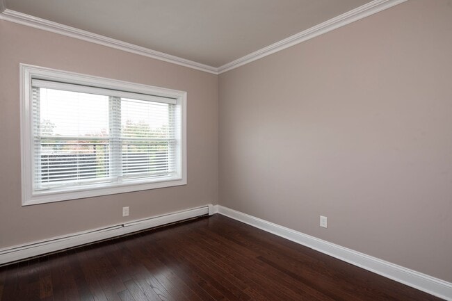 Foto del interior - The Cornerstone: Heat, Gas, Hot & Cold Wat...