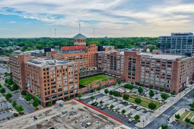 Foto del edificio - 640 Glen Iris Dr NE