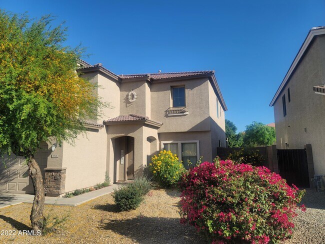 Building Photo - 9506 W Highland Ave
