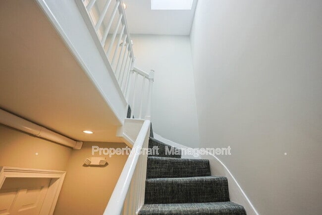 Photo - 29 E Springfield St Apartment