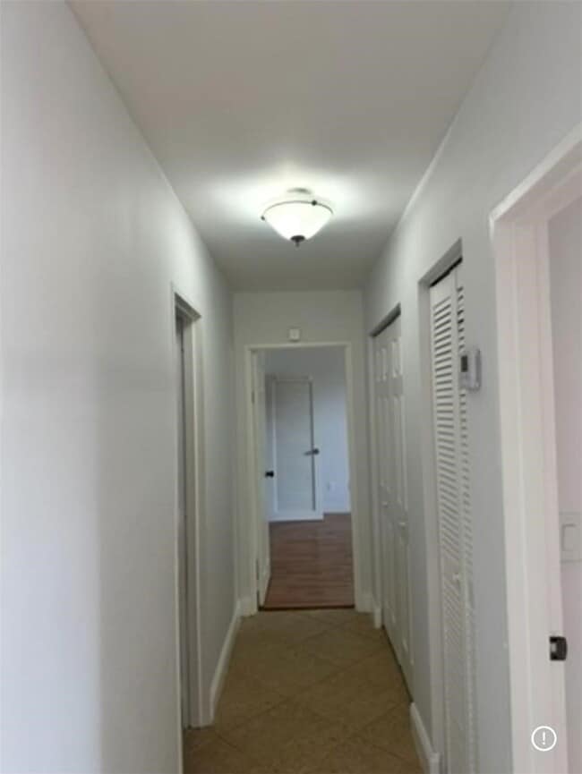 Building Photo - 4240 NW 79th Ave