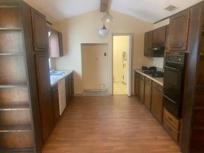Building Photo - 2609 Farnell Dr
