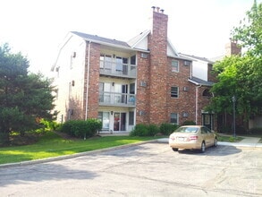 Building Photo - 4316 W Shamrock Ln