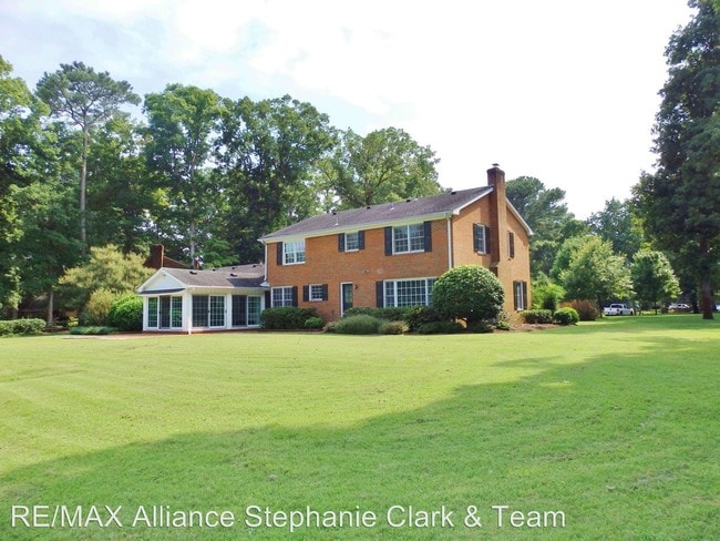 Building Photo - 4300 Alfriends Trl