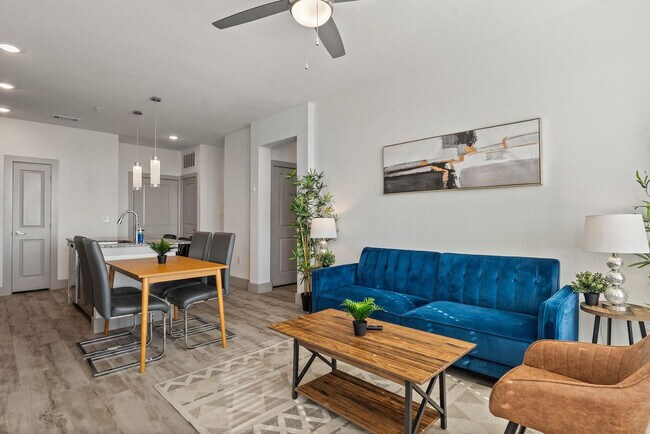 Foto del edificio - 12100 1/2 Ferrystone Glen Dr