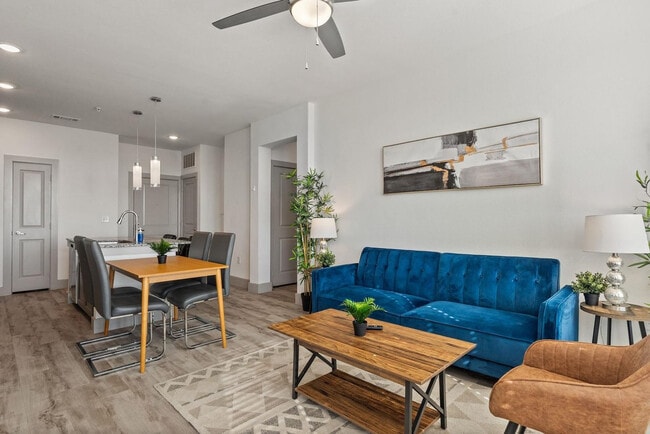 Foto del edificio - 12100 1/2 Ferrystone Glen Drive-SI ID1343249P