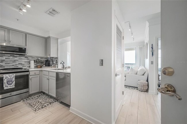 Building Photo - 345 Bayshore Blvd