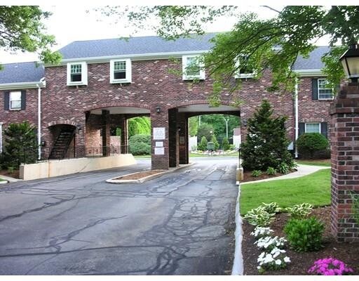 Foto principal - 1506 Windsor Dr N