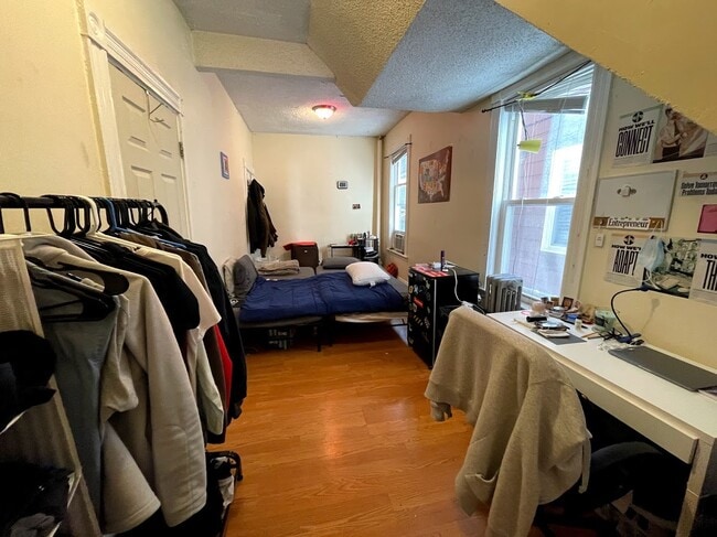 *Pictures are representative samples of the advertised unit. In some cases, the actual units you tou - 36 Cherokee St