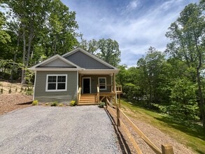 Building Photo - 51 Flat Top Mountain Rd