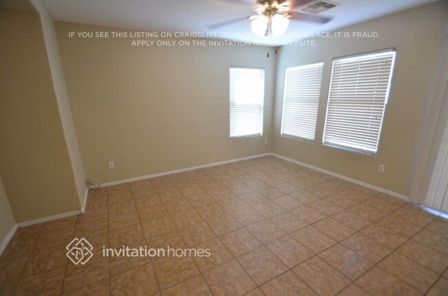 Foto del edificio - 6414 W Constance Way