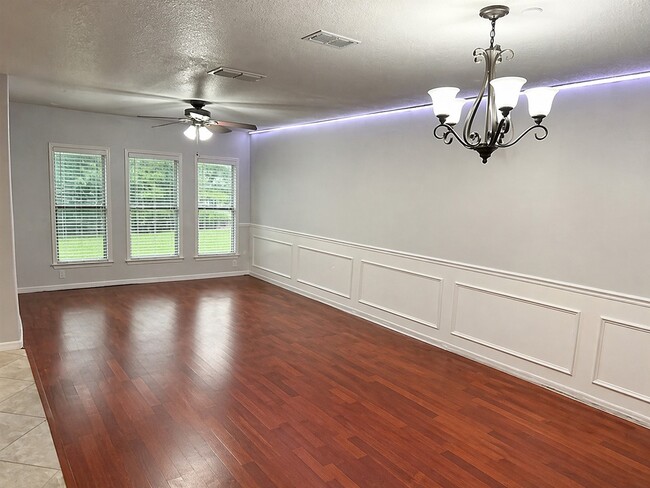 Building Photo - 5910 Tivoli Gardens Blvd