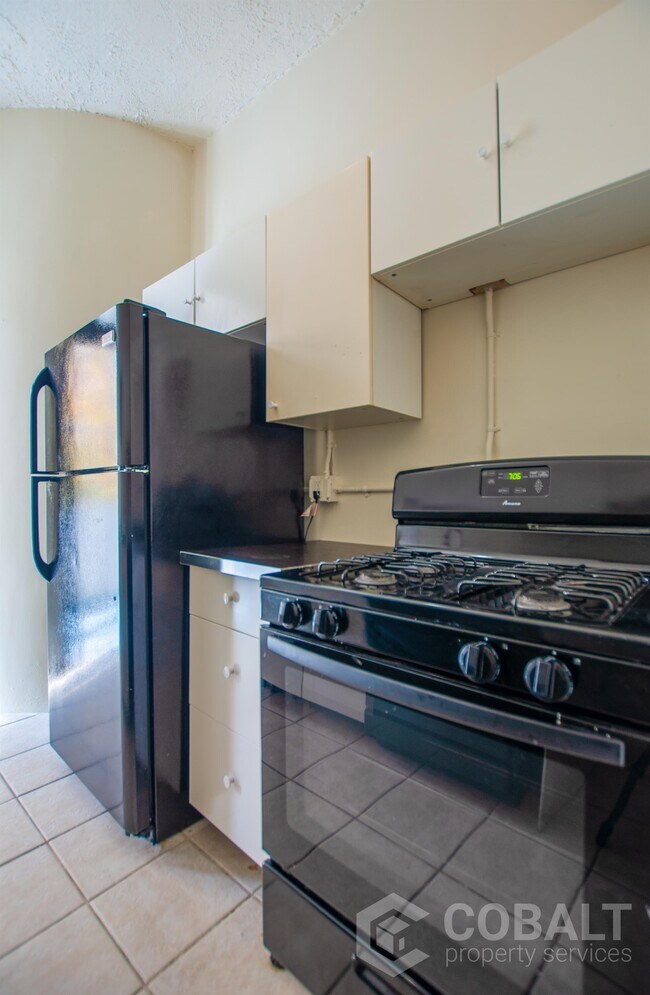 Foto del edificio - 131 Ralph McGill Blvd NE