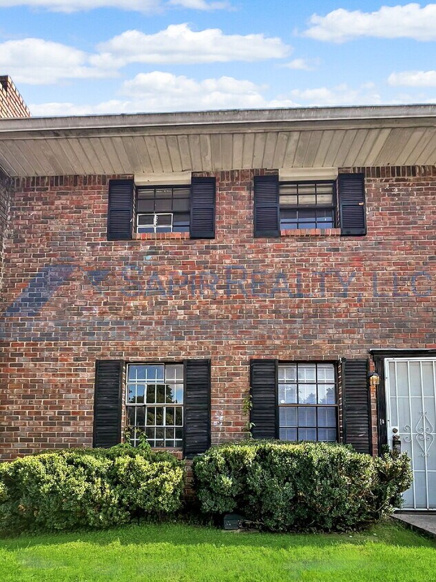 Foto principal - 6354 Shannon Pkwy