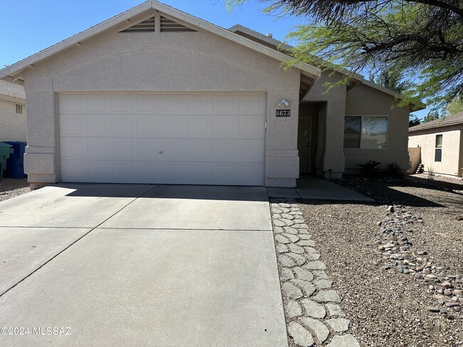 Foto del edificio - 8673 S Desert Dove Dr