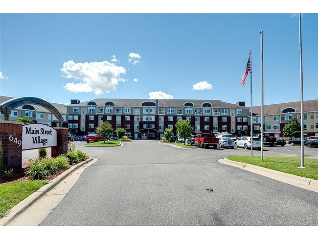 Foto del edificio - 649 Old Hwy 8