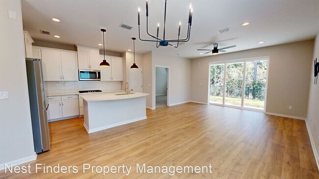 Building Photo - 3 br, 2.5 bath House - 389 Charlie Way
