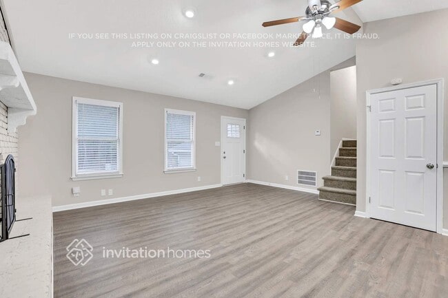 Foto del edificio - 1122 Holly Hills Dr SW