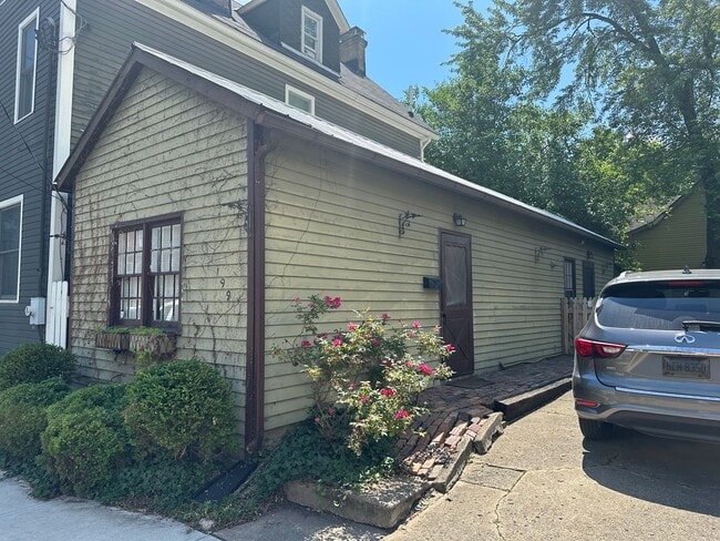 Building Photo - 199 E Whittier St