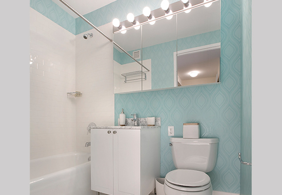 Building Photo - 455 W 37th St