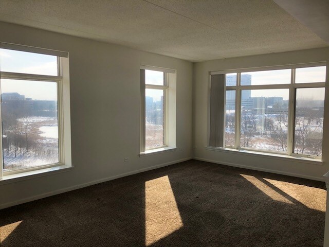 Foto del edificio - 845 E 22nd St