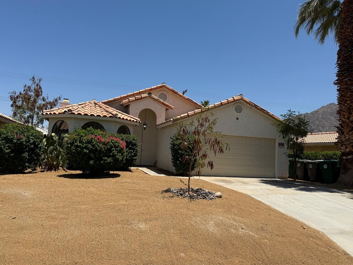 Foto principal - 51580 Avenida Villa