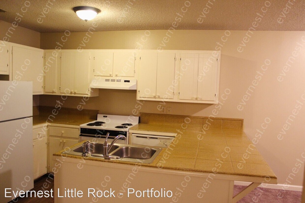 2 br, 2 bath House 1000 N Red Street Apt 7 House Rental in Sheridan