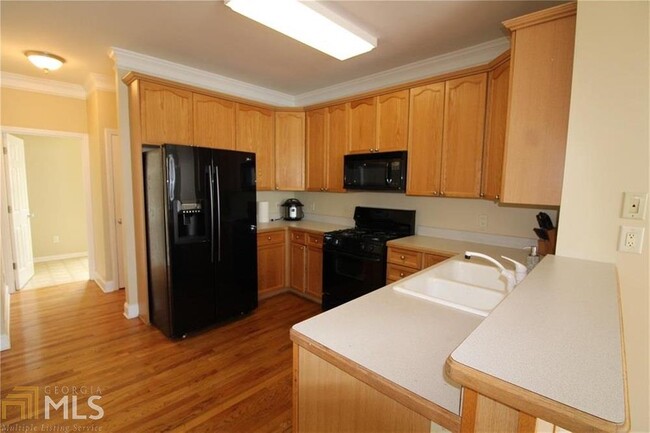 Building Photo - 3545 Deep Cove Dr