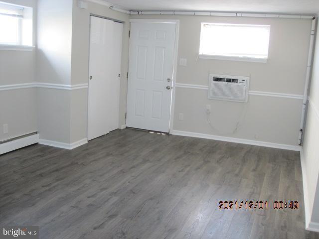 Building Photo - 11 Reese Ave