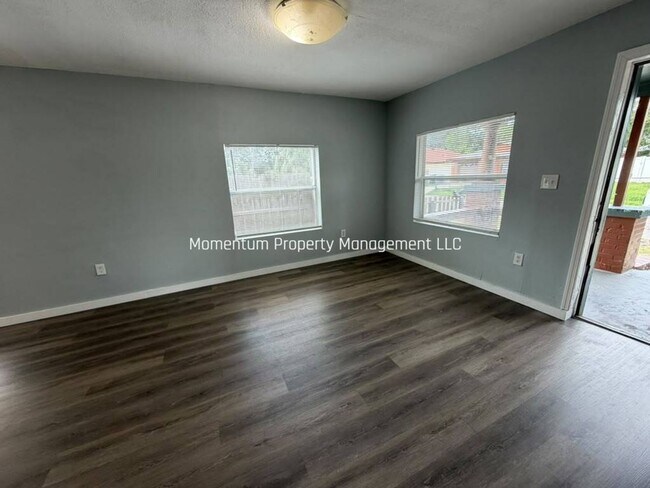 Foto del edificio - 4605 N 38th St