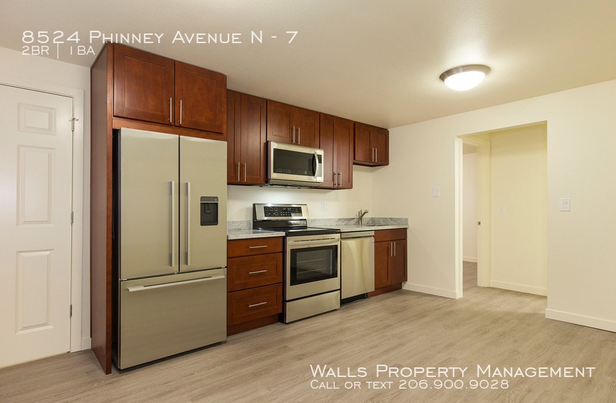 Primary Photo - 8524 Phinney Ave N