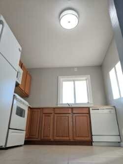 Foto del edificio - Looking for a home or an office space...Come take a look!!
