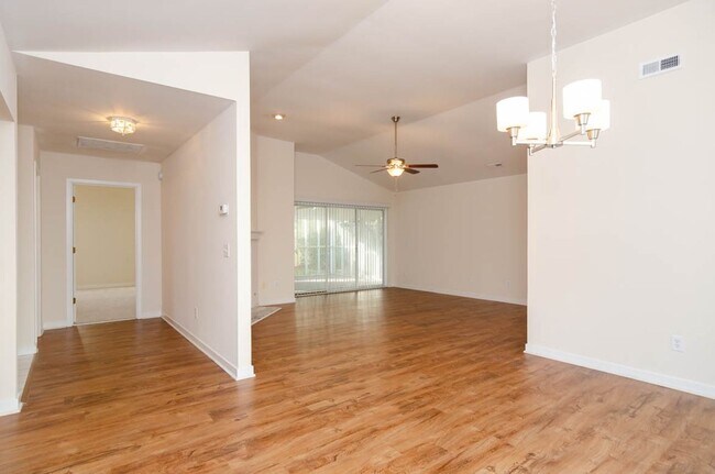 Building Photo - 1304 Portside Dr