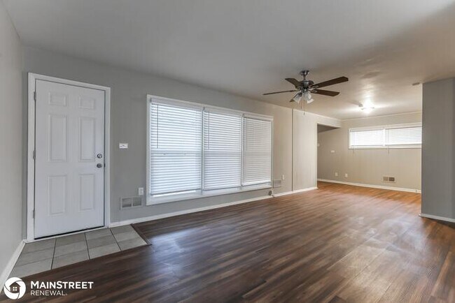 Building Photo - 7408 E 109th Terrace, Kansas City, MO 64134