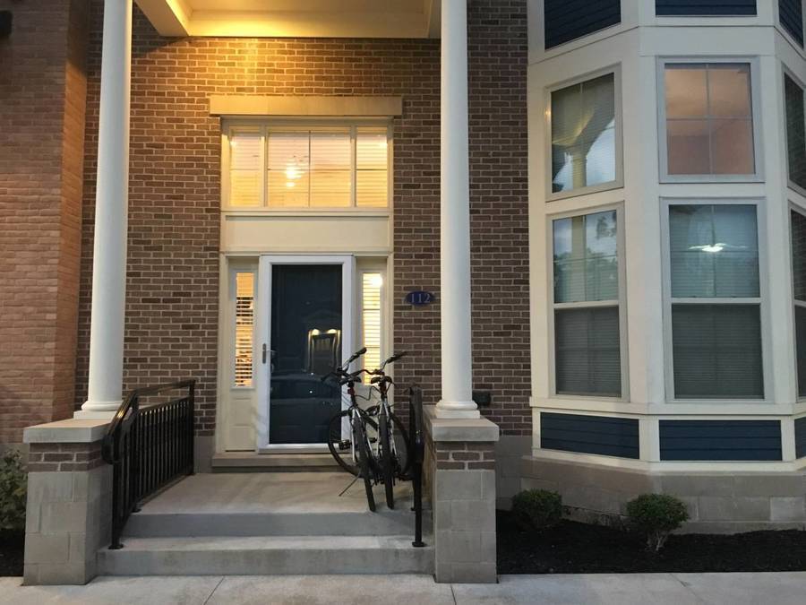 Foto principal - 1145 Napoleon St