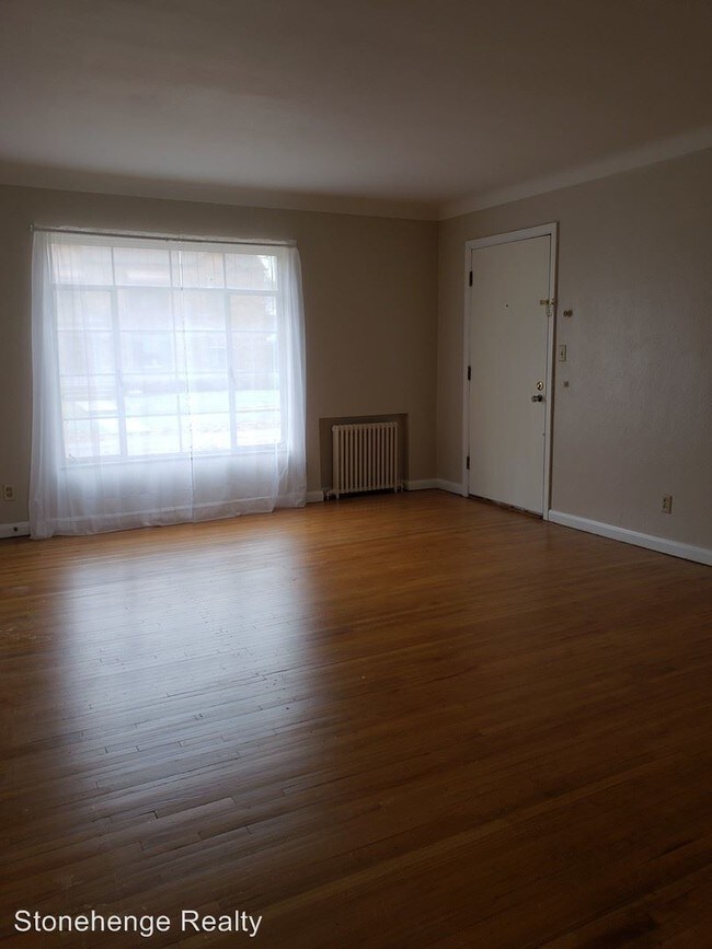 Foto del edificio - 3518 Woodmont Rd