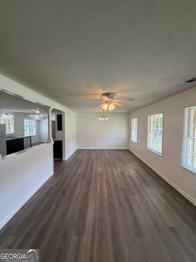 Foto del edificio - 1796 Hickory St SE