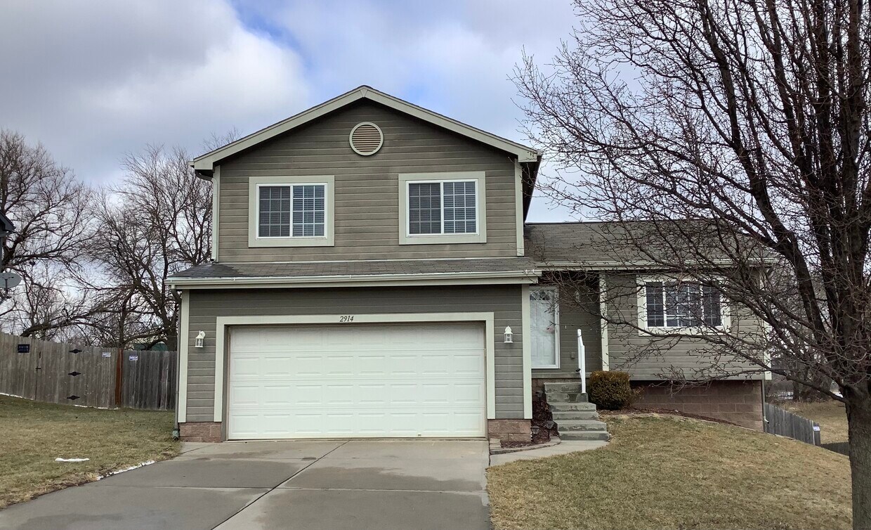 Primary Photo - 2914 Parkside Dr