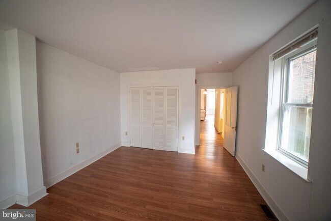 Foto del edificio - 141 N 21st St